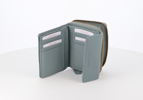 Portafoglio donna Laura Biagiotti in pelle 2 scomparti colori assortiti